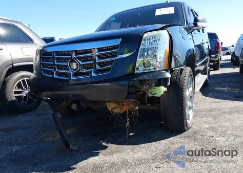 2009 Cadillac Escalade Standard из США, поврежденный, VIN 1GYFK232X9R302489